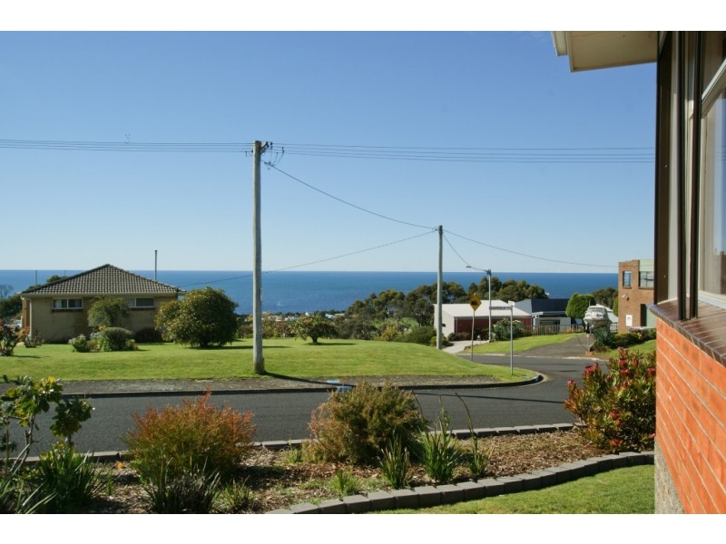 42 Amy Street, Ulverstone TAS 7315
