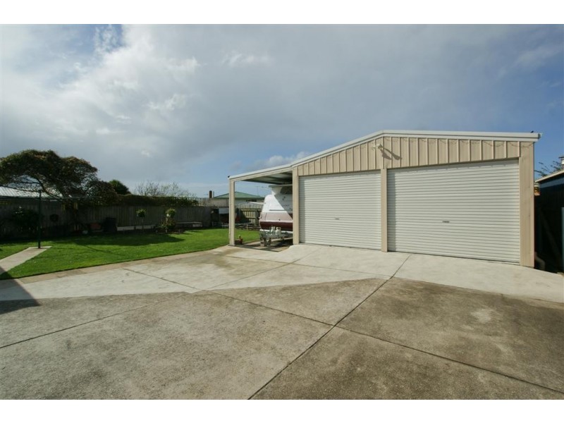 11 Charleston Crescent, Ulverstone TAS 7315