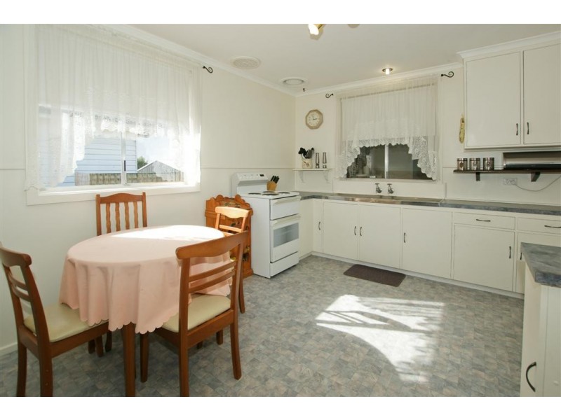 11 Charleston Crescent, Ulverstone TAS 7315