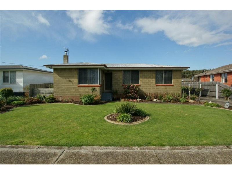 11 Charleston Crescent, Ulverstone TAS 7315