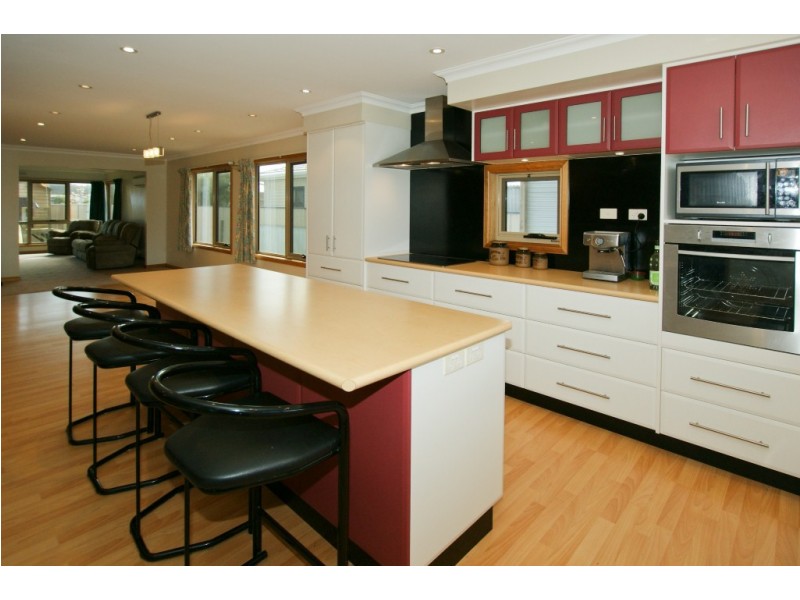 9 Dooley Street, Ulverstone TAS 7315