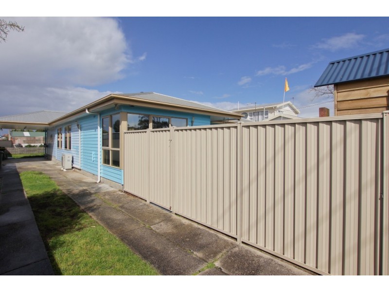 9 Dooley Street, Ulverstone TAS 7315