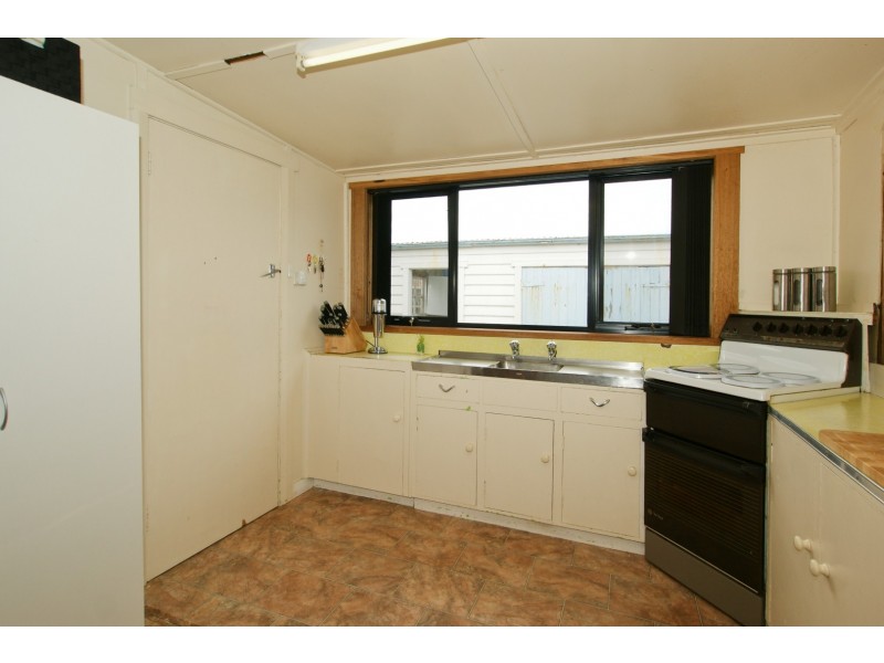 6 Vincent Street, Ulverstone TAS 7315
