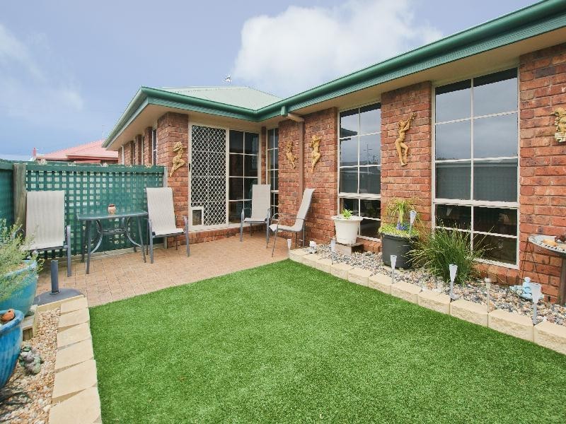 Unit 2/32 Jermyn Street, Ulverstone TAS 7315