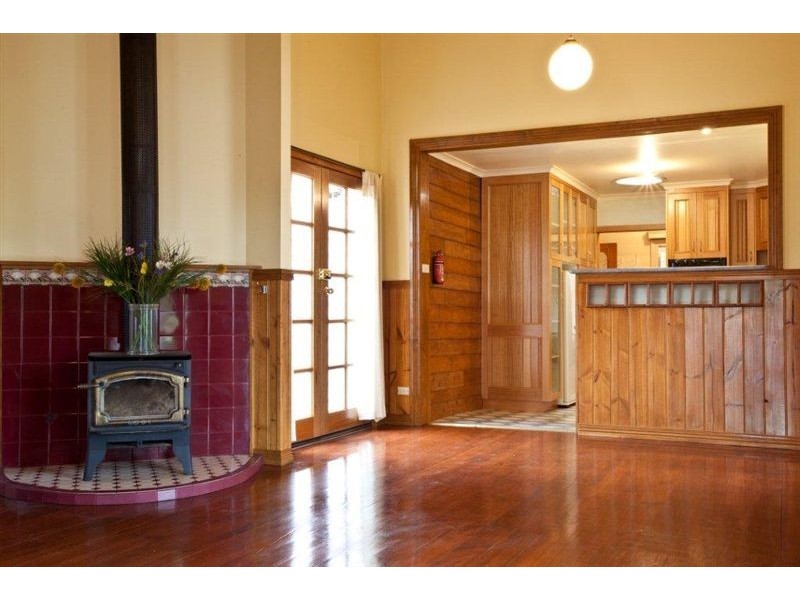 2 Finch Street, Ulverstone TAS 7315
