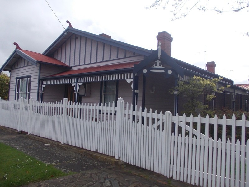 2 Finch Street, Ulverstone TAS 7315