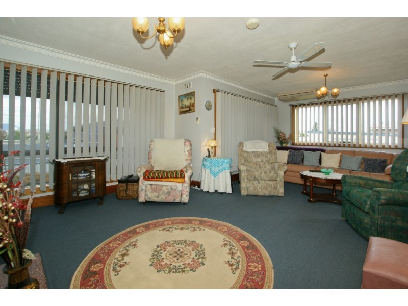 121 Main Street, Ulverstone TAS 7315