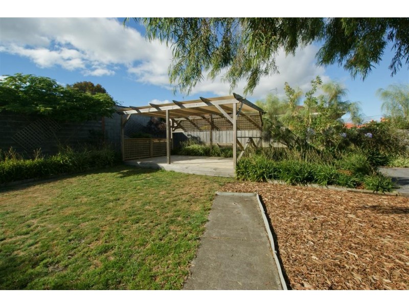 6 Quiggins Grove, Ulverstone TAS 7315