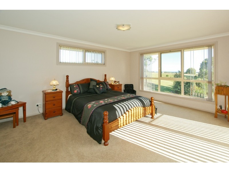 63 White Hills Road, Penguin TAS 7316