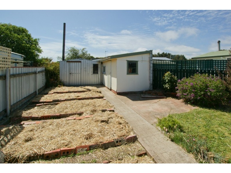 1 Gaffney Street, Ulverstone TAS 7315