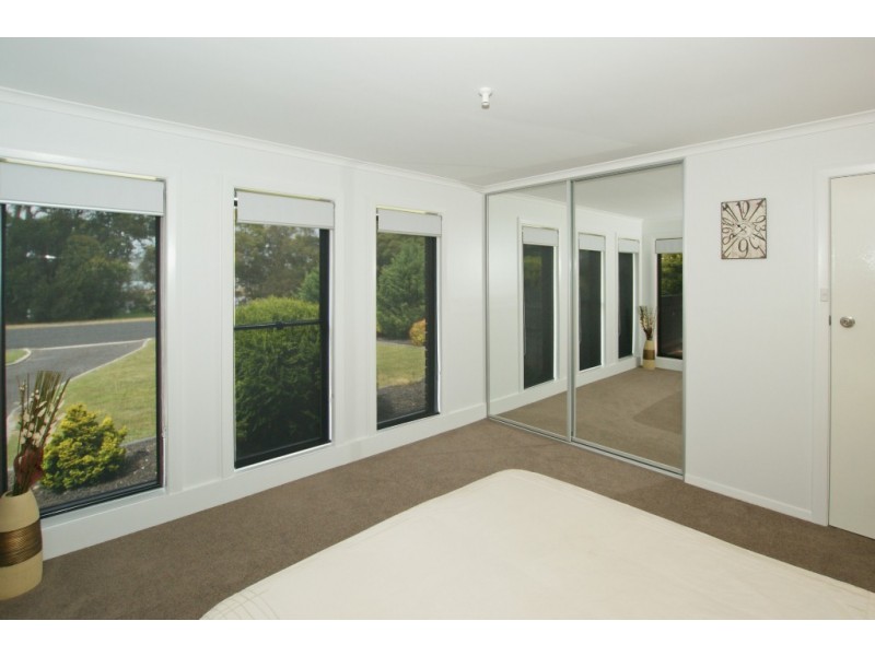 18 River Road, Ulverstone TAS 7315