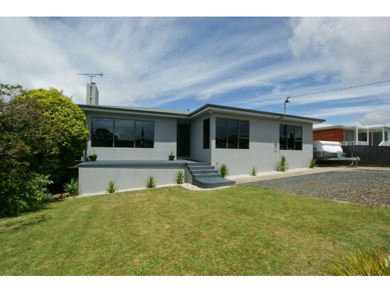 85 Upper Maud Street, Ulverstone TAS 7315