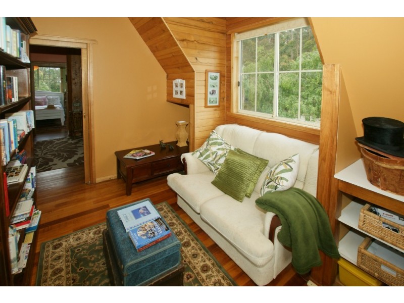 9 Olivers Road, Ulverstone TAS 7315