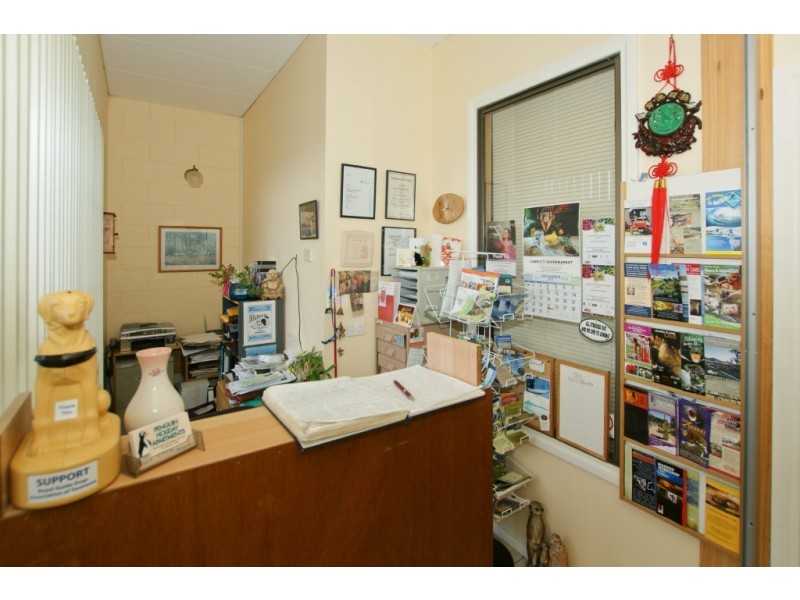 99-101 Main Road, Penguin TAS 7316