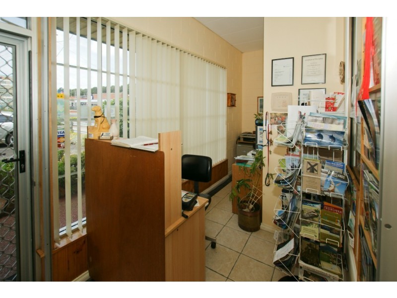 99-101 Main Road, Penguin TAS 7316