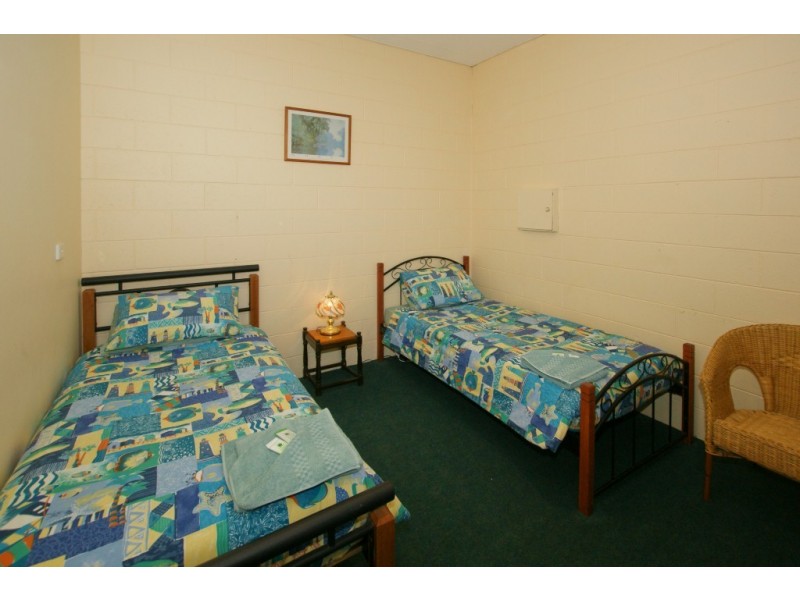 99-101 Main Road, Penguin TAS 7316