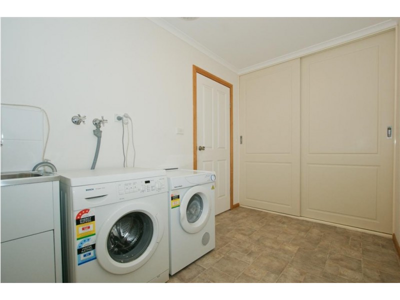 110 Pine Road, Penguin TAS 7316