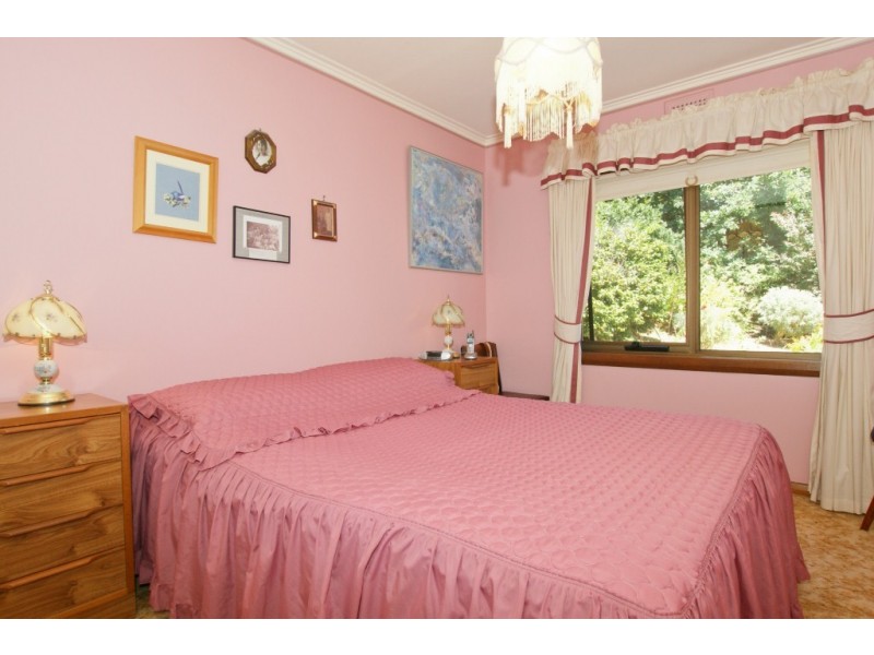 10 King Edward Street, Penguin TAS 7316