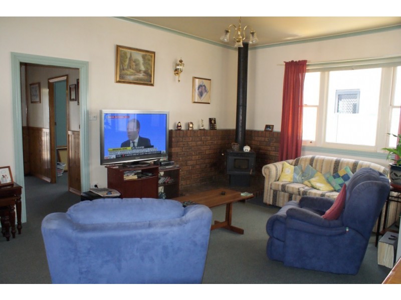 36 Queen Street, West Ulverstone TAS 7315