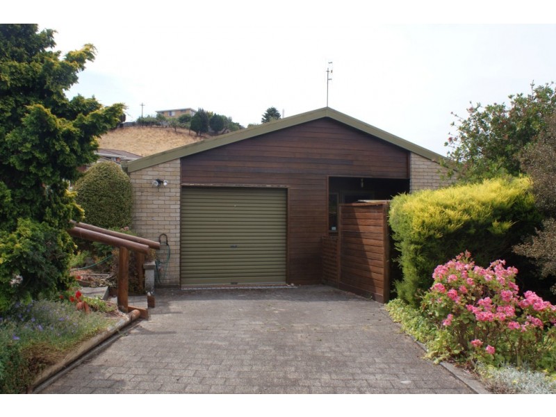6 Kywong Crescent, Ulverstone TAS 7315