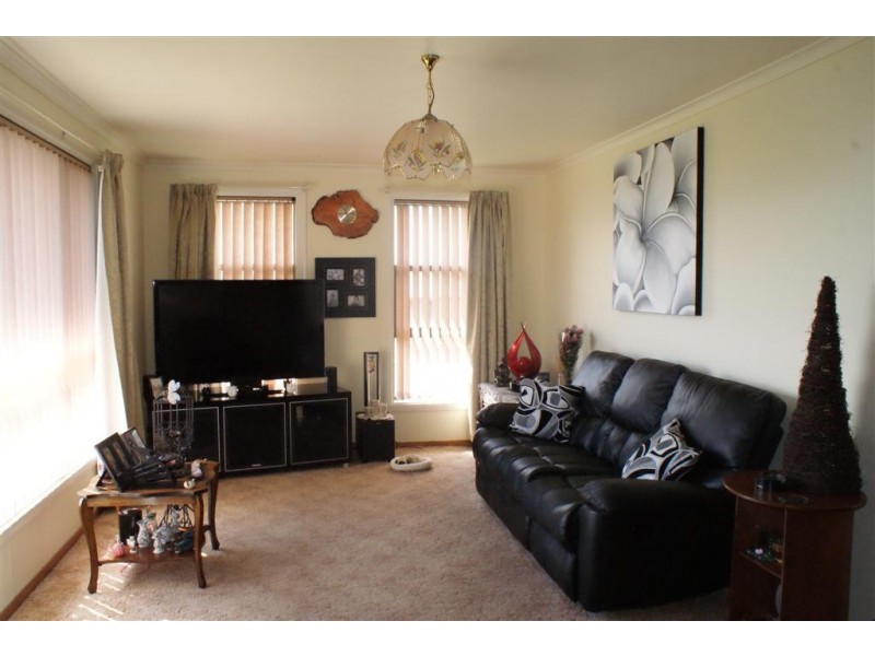 50 Clara Street, West Ulverstone TAS 7315