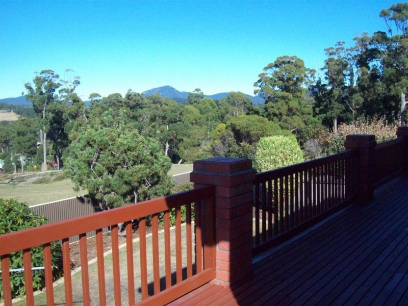 7 Jackson Avenue, West Ulverstone TAS 7315