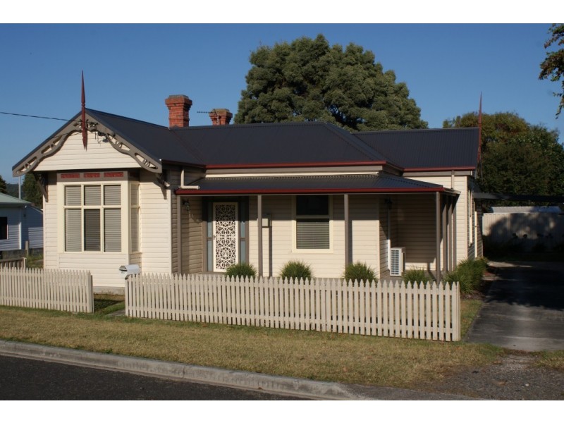 4 Walker Street, Ulverstone TAS 7315