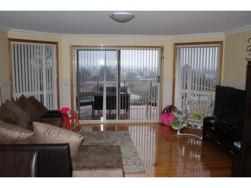 Unit 1/16a William Street, Ulverstone TAS 7315