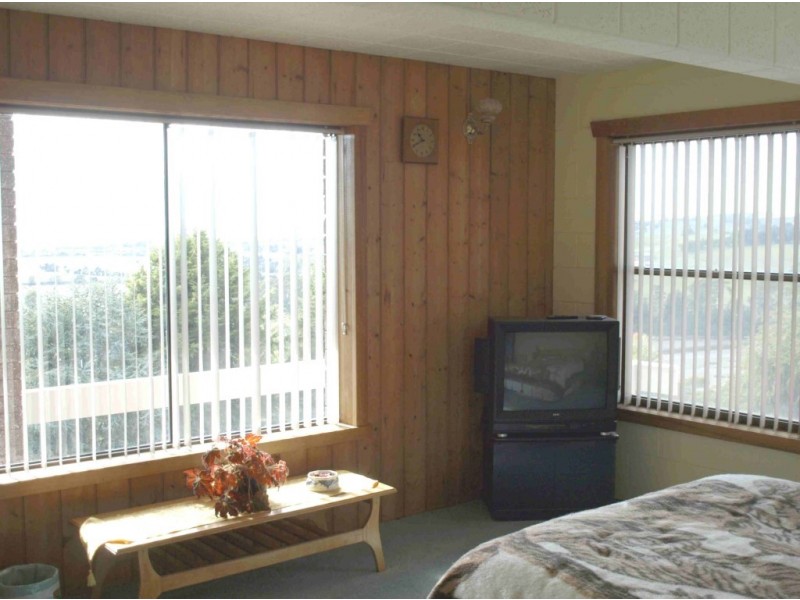 239 West Gawler, Gawler TAS 7315