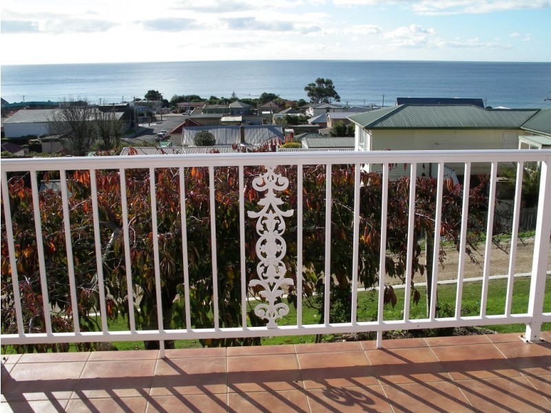 12 Kentish Street, Penguin TAS 7316