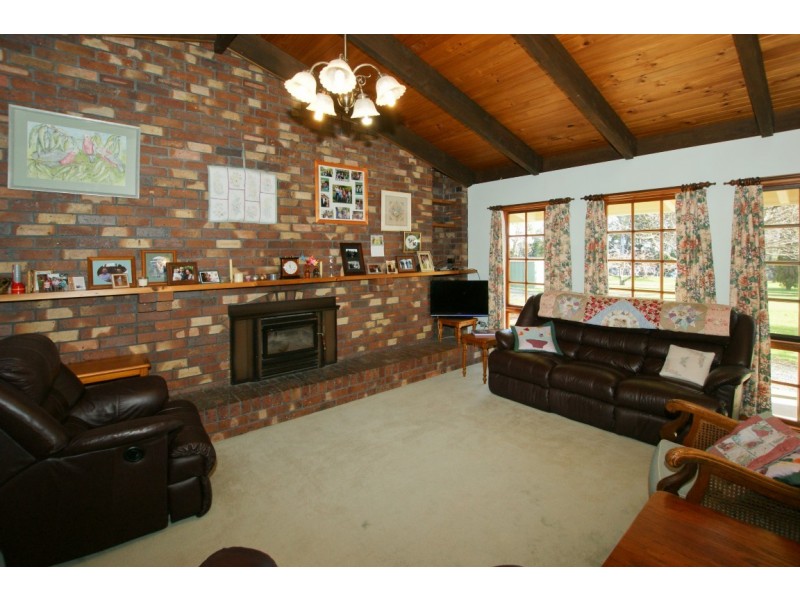 2 Tasmania Street, Leith TAS 7315