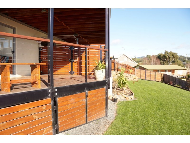 1 Maisie Place, Ulverstone TAS 7315