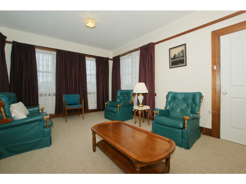 106 Leven Street, Ulverstone TAS 7315