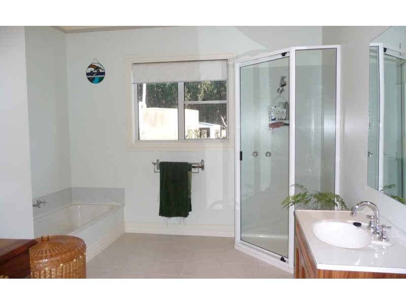 60 Spellmans Road, Upper Castra TAS 7315