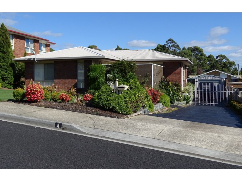 4 Commonwealth Court, Penguin TAS 7316