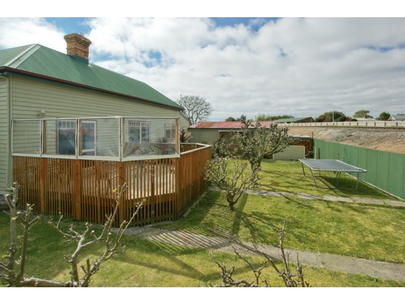 3 James Street, Ulverstone TAS 7315