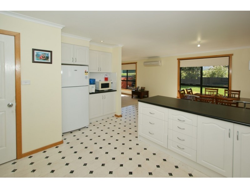 139 South Road, West Ulverstone TAS 7315