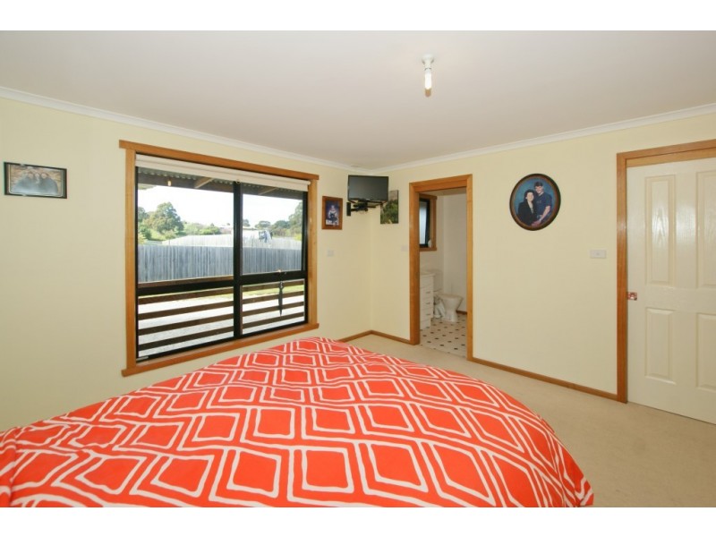 139 South Road, West Ulverstone TAS 7315