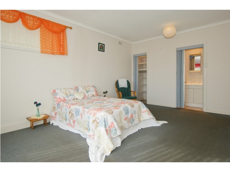 156 Main Street, Ulverstone TAS 7315