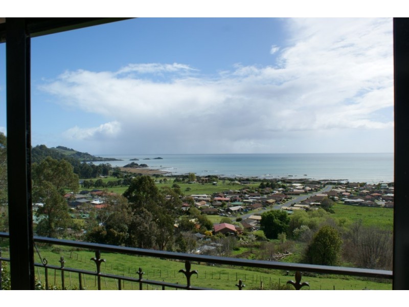 12 Vista Court, West Ulverstone TAS 7315
