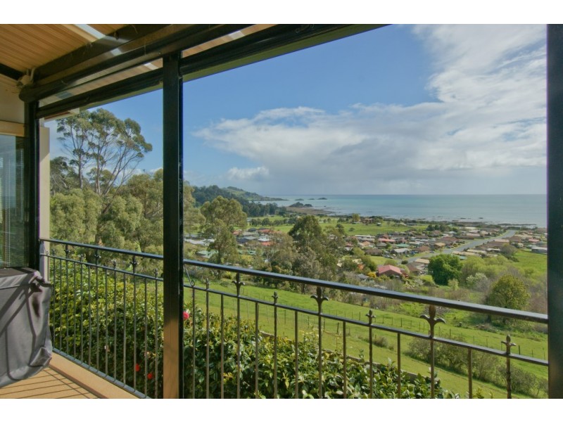 12 Vista Court, West Ulverstone TAS 7315
