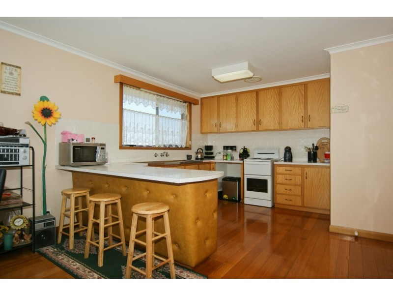 2 Burnett Crescent, West Ulverstone TAS 7315