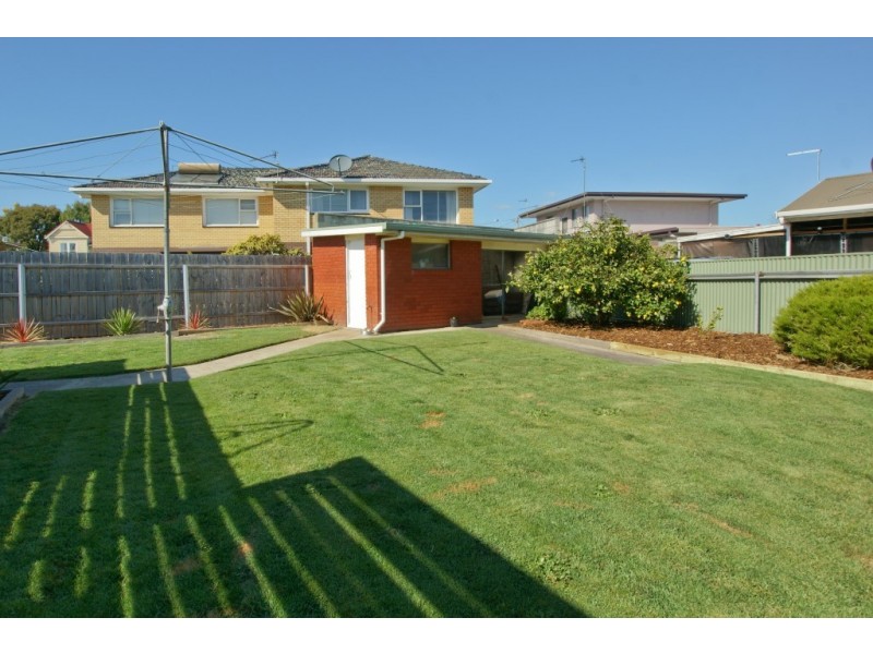 8 Strickland Grove, Ulverstone TAS 7315