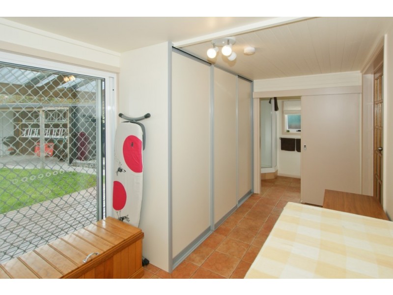 12 Hobbs Parade, West Ulverstone TAS 7315