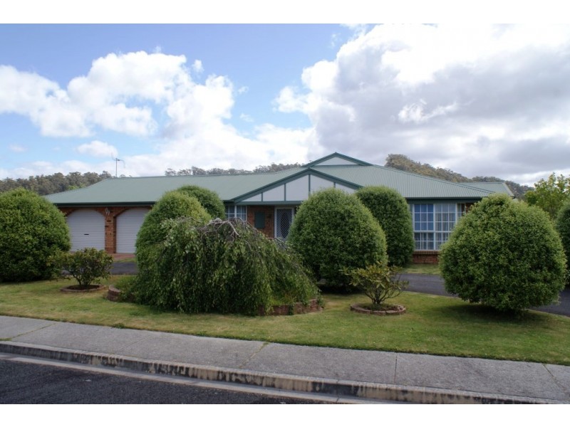 2 Banks Place, Turners Beach TAS 7315