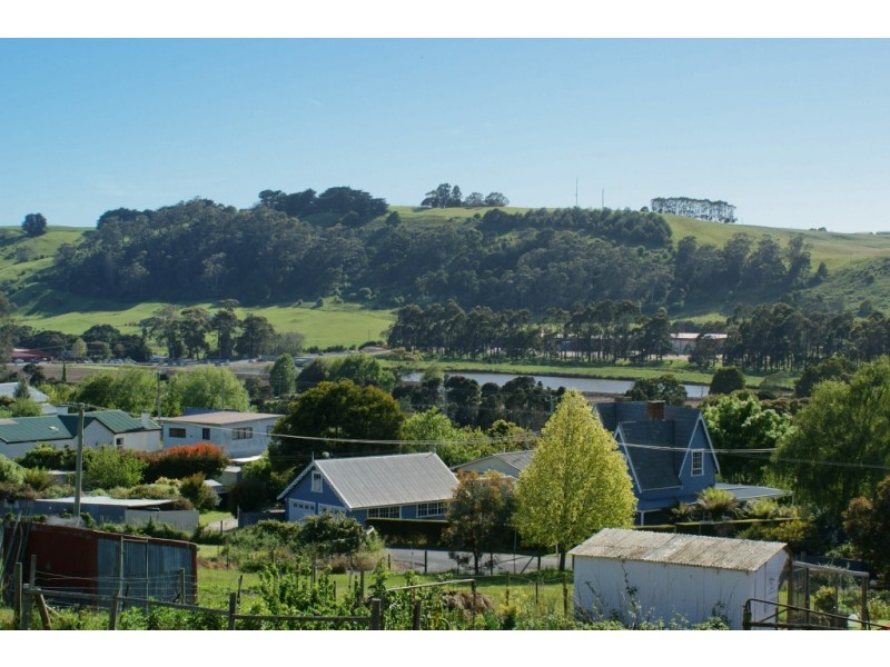 19 Fysh Street, Forth TAS 7310