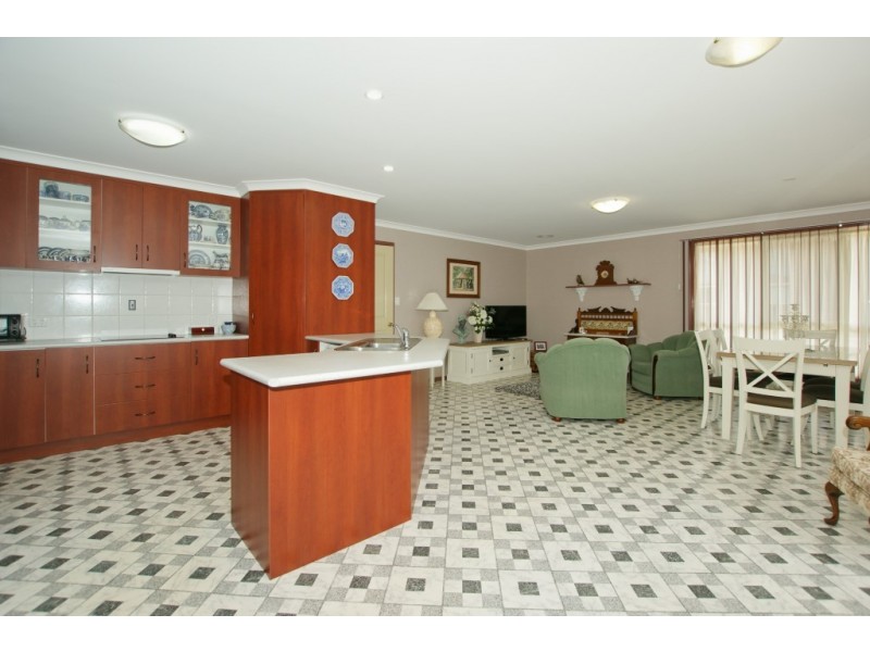 4 Debbie Court, Ulverstone TAS 7315