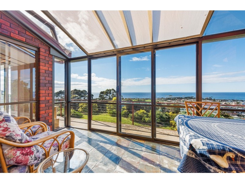 7 Burnett Crescent, West Ulverstone TAS 7315