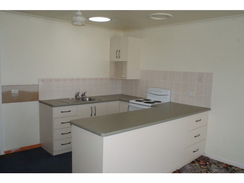 Unit 4/9 Moore Street, West Ulverstone TAS 7315