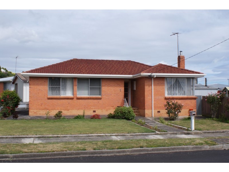 2 Douglas Place, Ulverstone TAS 7315